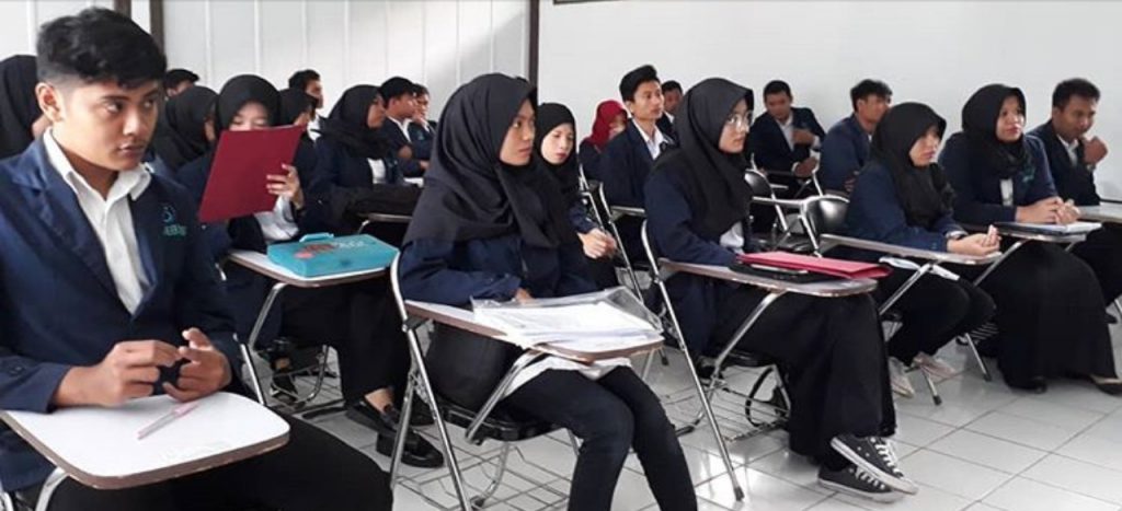 Jadwal Perkuliahan Semester Gasal Tahun Akademik 2021/2022 Jadwal Perkuliahan Semester Gasal Tahun Akademik 2021/2022